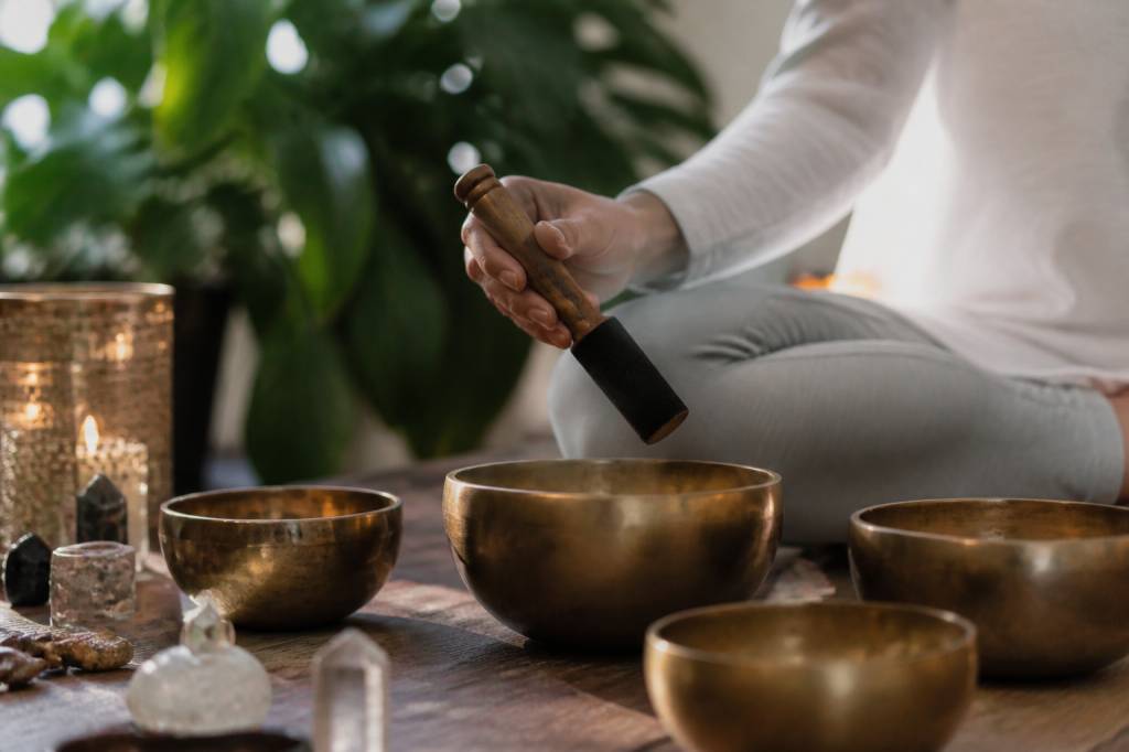 432 hz explication : bienfaits, origine et effets sur la relaxation